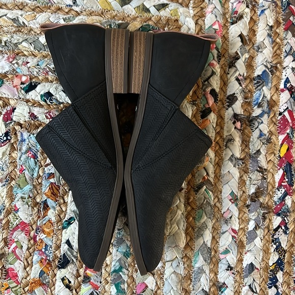 Dr. Scholl’s slip on shoes - Picture 4 of 6